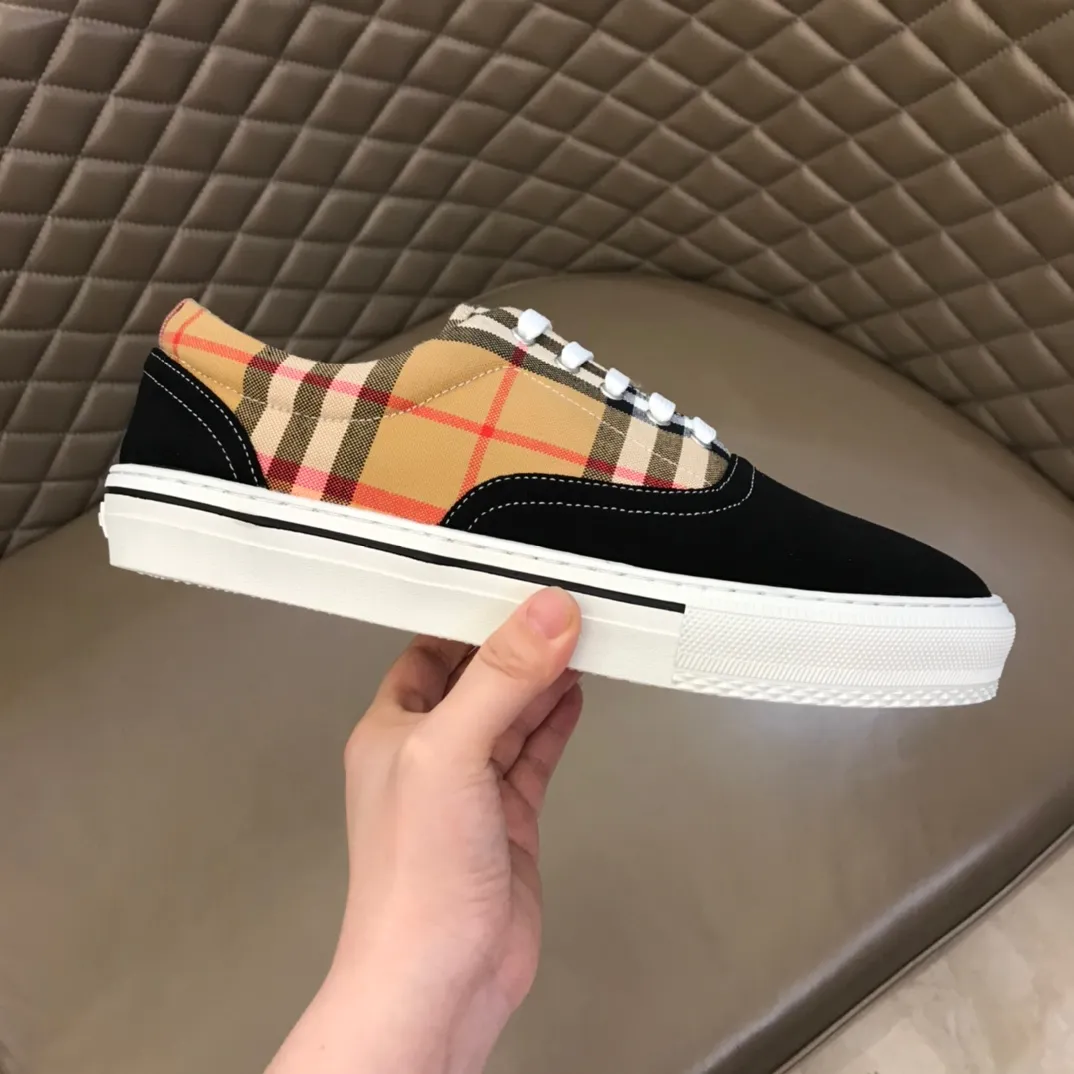 p360 "Burberr*" new men's classic low-top sneakers, reinterpreted with retro plaid cotton and cowhide materials, decorated with a new brand logo. First-layer sheepskin lining, embossed Burberry logo on the heel, original TPU outsole, size 38-44